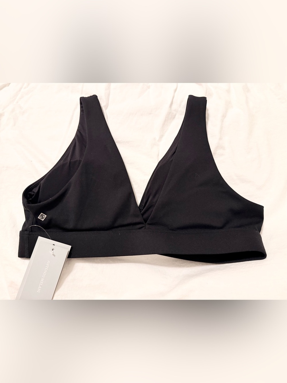 ANTONIO MELANI Black V-Neck Focus Bra NWT L